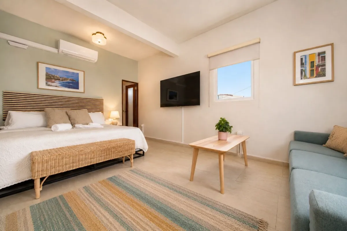 Grand King Suite